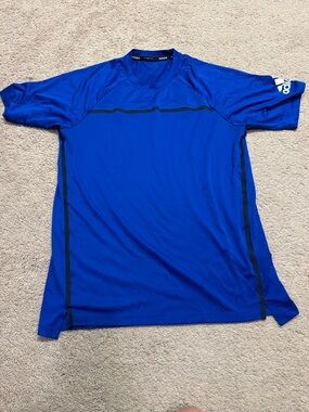 adidas Men's Blue Short-Sleeve Swim Rash Guard with Black Accents